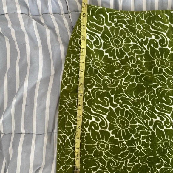 & Other Stories green floral mini skirt - Picture 5 of 7